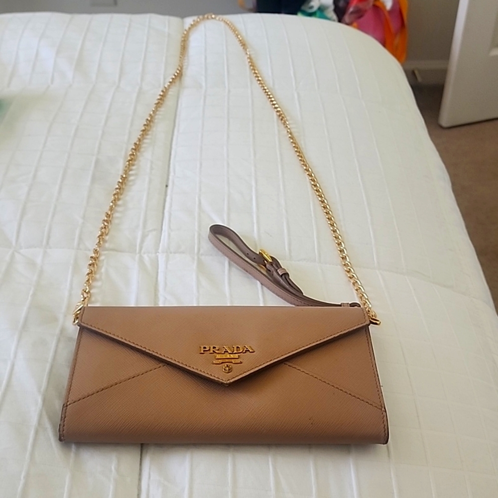 PRADA